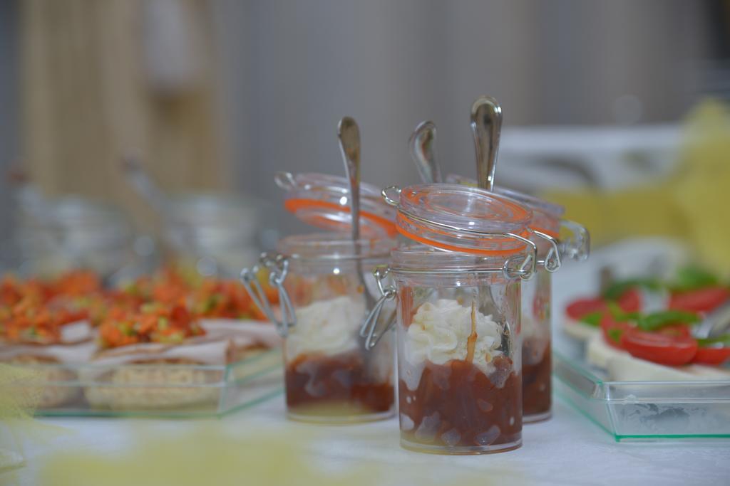 Borgo Dei Poeti Romantik Hotel Manerba del Garda Zewnętrze zdjęcie